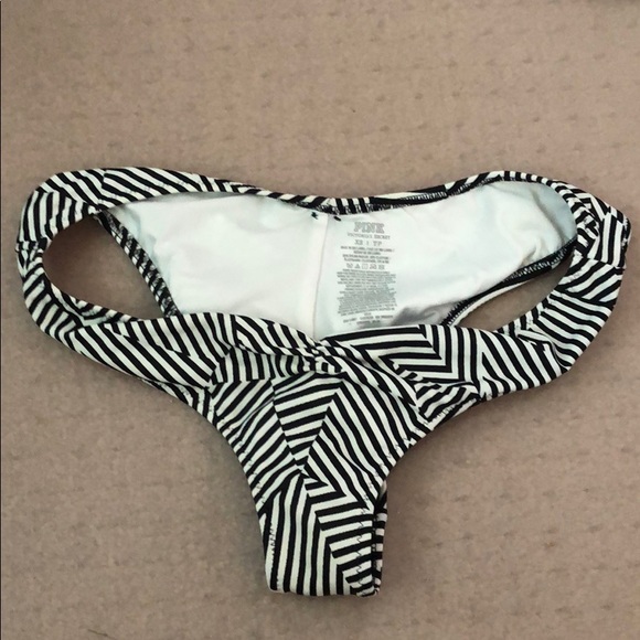 VS PINK bikini set - Picture 3 of 7